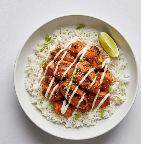 Rice & Chicken Tikka Shawarma, Drizzled With Sauce 