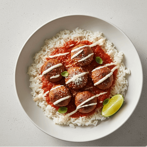 Rice With Spicy Meatballs 